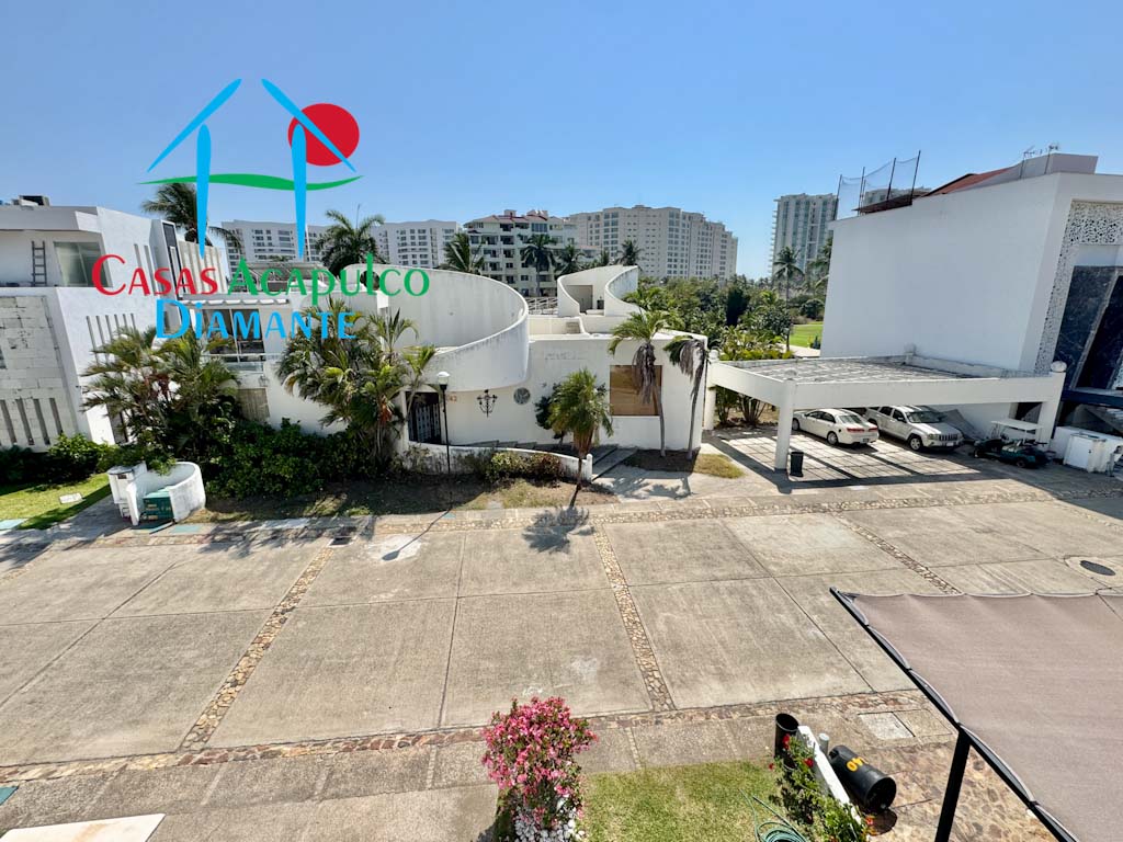 Xel-Ha 43 - Roof garden 4